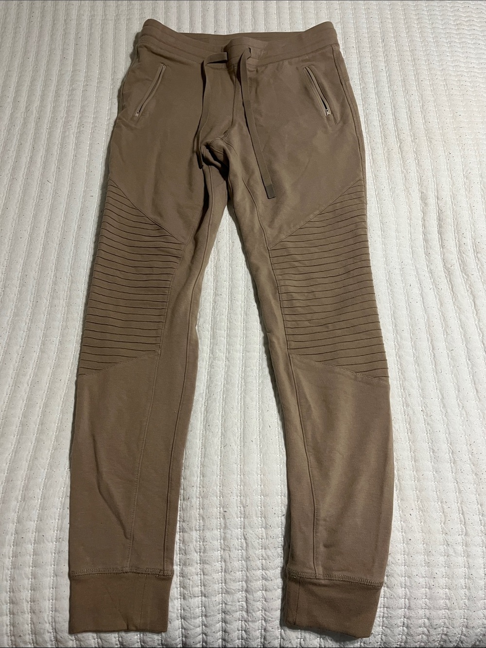 ALO Yoga Taupe Ribbed-Knee Jogger Pants